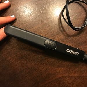 Conair mini hair straightener!